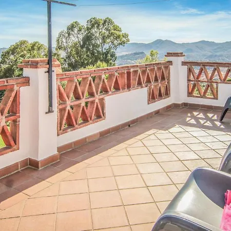 Four Bedroom Holiday In